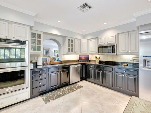 2601 NE 27th Ter, Fort Lauderdale FL 33306