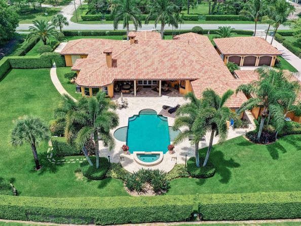 7170 155th Pl, Palm Beach Gardens FL 33418