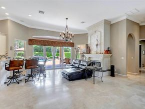7170 155th Pl, Palm Beach Gardens FL 33418