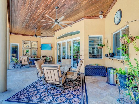 7170 155th Pl, Palm Beach Gardens FL 33418