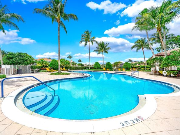 9757 Via Amati, Lake Worth FL 33467