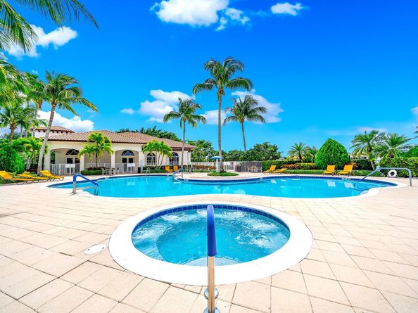 9757 Via Amati, Lake Worth FL 33467