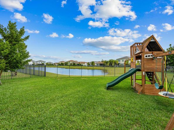 4608 Citron Way, Westlake FL 33470