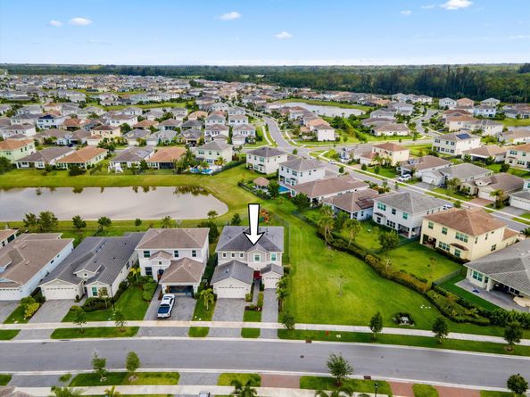 4608 Citron Way, Westlake FL 33470