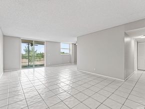 5700 NW 2nd Avenue 401, Boca Raton FL 33487