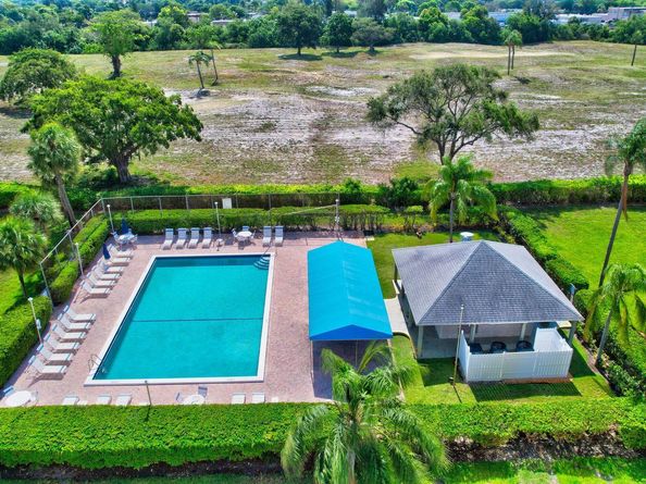 5700 NW 2nd Avenue 401, Boca Raton FL 33487