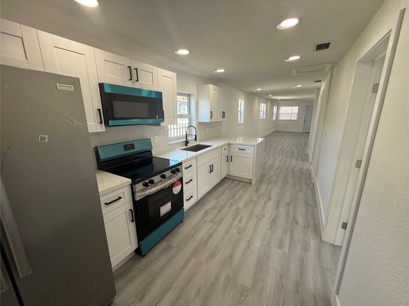 7026 NW 21st Ave, Miami FL 33147