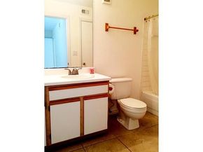 2667 NW 33rd St 2412, Oakland Park FL 33309