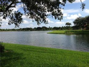 2667 NW 33rd St 2412, Oakland Park FL 33309