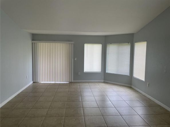 2667 NW 33rd St 2412, Oakland Park FL 33309