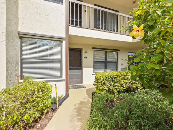 4745 E Lucerne Lakes Boulevard 103, Lake Worth FL 33467
