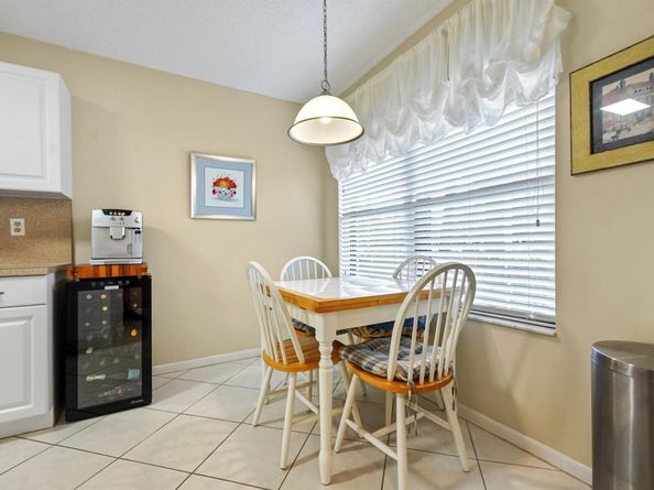 4745 E Lucerne Lakes Boulevard 103, Lake Worth FL 33467