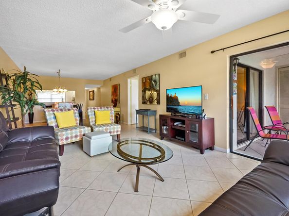 4745 E Lucerne Lakes Boulevard 103, Lake Worth FL 33467