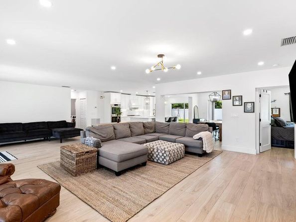 425 NW 18th Street, Delray Beach FL 33444