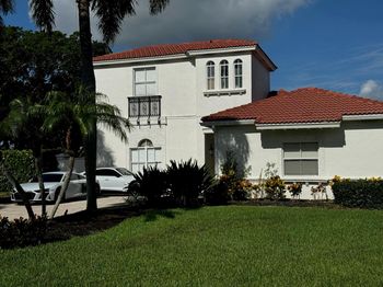 8163 Lakeview Drive