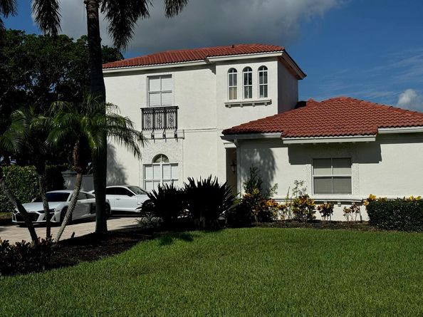 8163 Lakeview Drive, West Palm Beach FL 33412