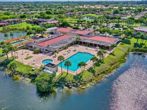 100 Lake Meryl Dr 201, West Palm Beach FL 33411