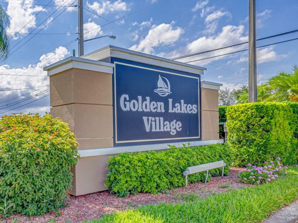 100 Lake Meryl Dr 201, West Palm Beach FL 33411