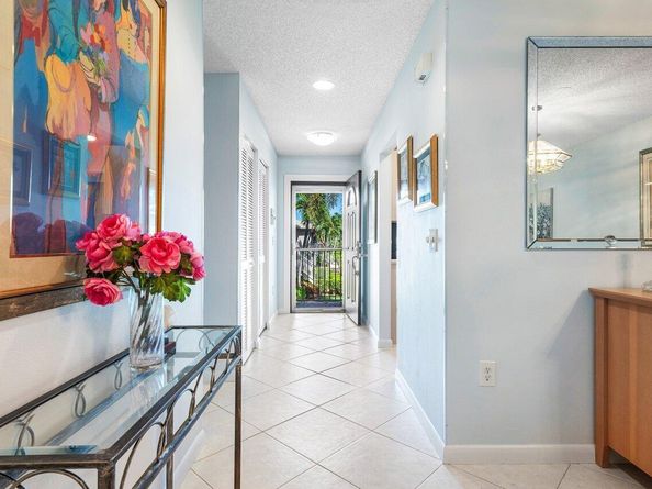 17 Stratford Drive F, Boynton Beach FL 33436
