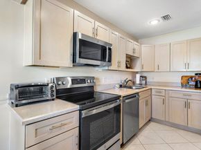 17 Stratford Drive F, Boynton Beach FL 33436