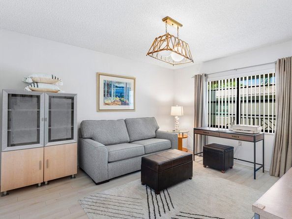 17 Stratford Drive F, Boynton Beach FL 33436