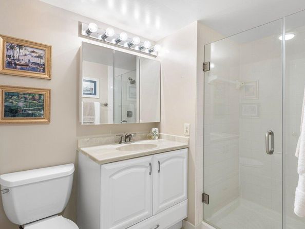 17 Stratford Drive F, Boynton Beach FL 33436
