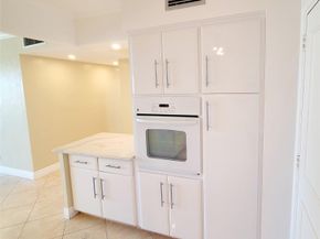3233 NE 34th St 1102, Fort Lauderdale FL 33308