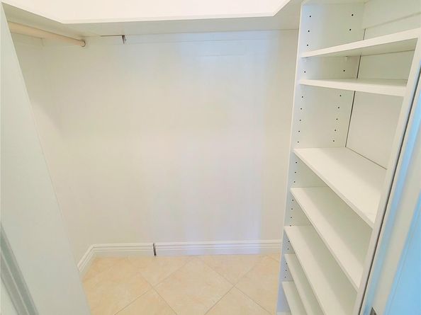 3233 NE 34th St 1102, Fort Lauderdale FL 33308