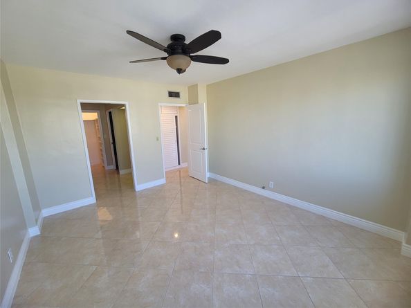 3233 NE 34th St 1102, Fort Lauderdale FL 33308