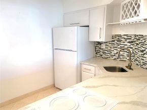 3233 NE 34th St 1102, Fort Lauderdale FL 33308