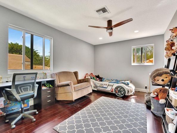 6131 NW 30th Avenue, Boca Raton FL 33496