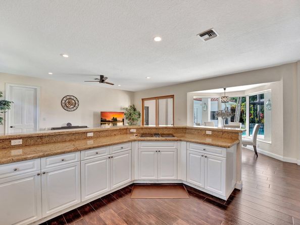 6131 NW 30th Avenue, Boca Raton FL 33496