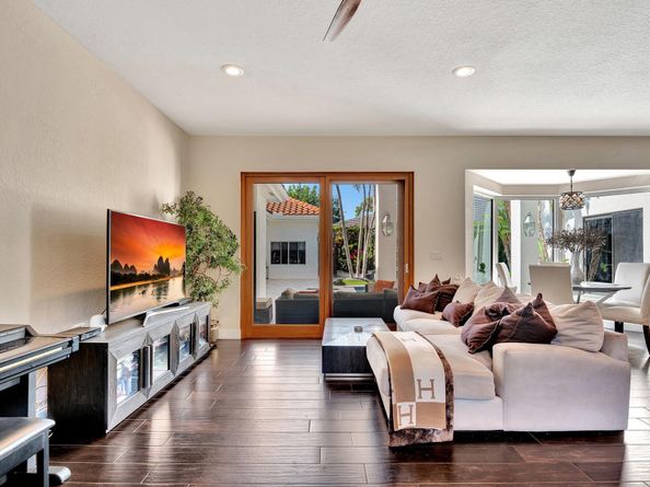6131 NW 30th Avenue, Boca Raton FL 33496