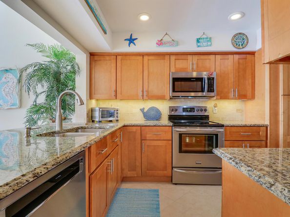 213 Ocean Dunes Circle, Jupiter FL 33477