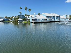 213 Ocean Dunes Circle, Jupiter FL 33477