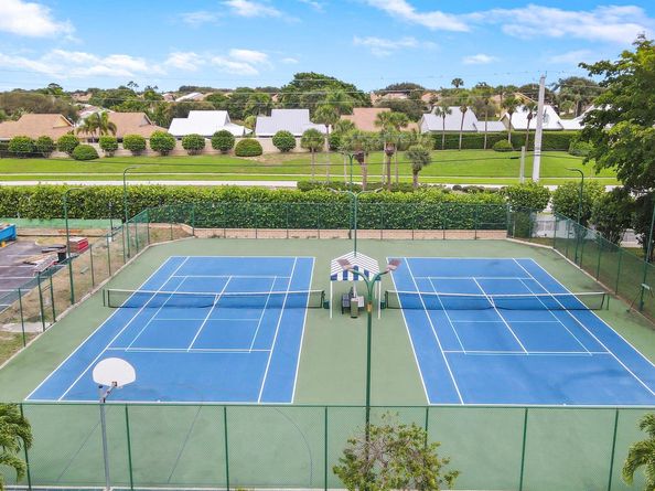 213 Ocean Dunes Circle, Jupiter FL 33477