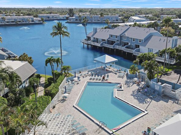 213 Ocean Dunes Circle, Jupiter FL 33477