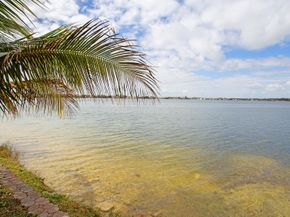 5151 SW 159th Ave, Miramar FL 33027
