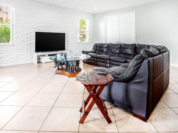 5151 SW 159th Ave, Miramar FL 33027