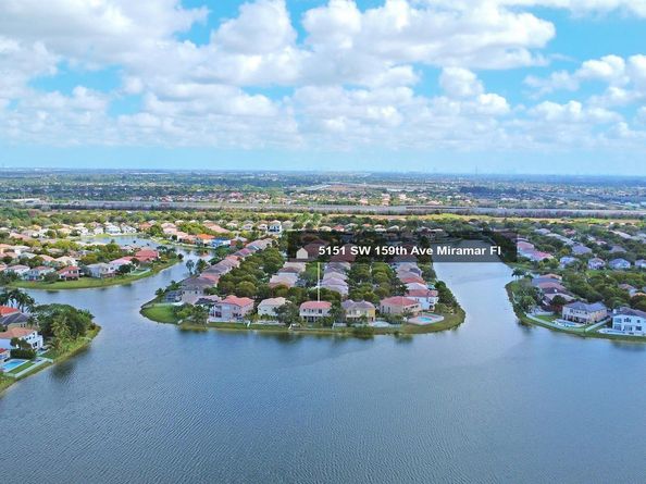 5151 SW 159th Ave, Miramar FL 33027