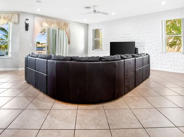 5151 SW 159th Ave, Miramar FL 33027
