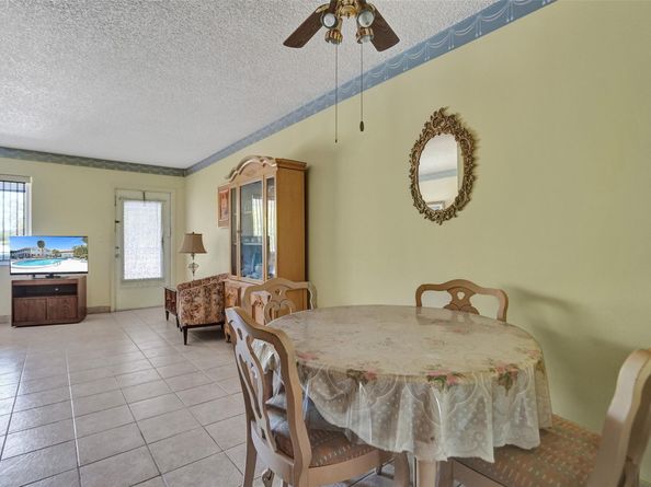 2000 NE 51st Ct 205, Fort Lauderdale FL 33308