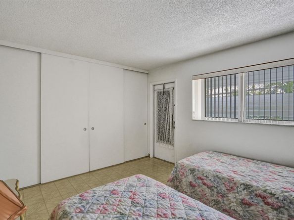 2000 NE 51st Ct 205, Fort Lauderdale FL 33308