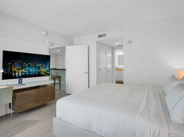 Undisclosed Address #FX-10483865, Fort Lauderdale FL 33304