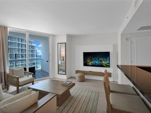 Undisclosed Address #FX-10483865, Fort Lauderdale FL 33304