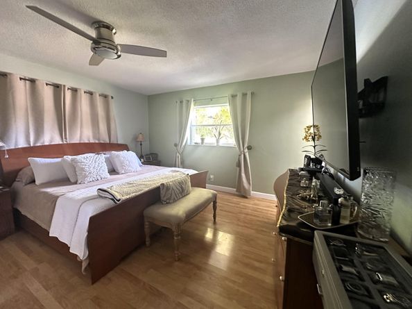 5809 NW 86th Ter, Tamarac FL 33321