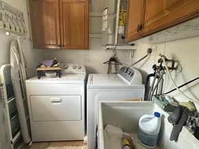 5809 NW 86th Ter, Tamarac FL 33321