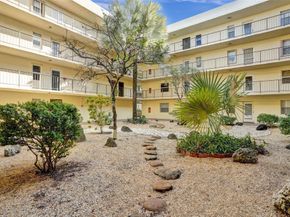 2831 Somerset Dr 414, Lauderdale Lakes FL 33311