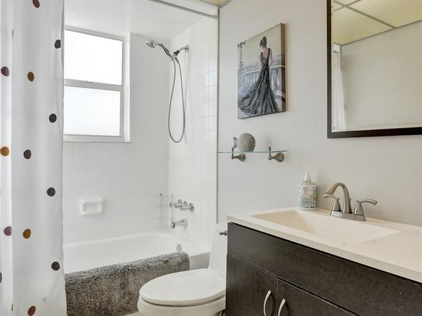 2831 Somerset Dr 414, Lauderdale Lakes FL 33311