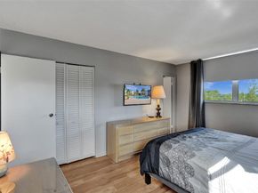2831 Somerset Dr 414, Lauderdale Lakes FL 33311